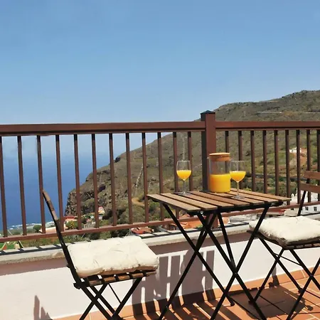 2 Bedrooms House With Terrace And Wifi At Santa Cruz De Tenerife 5 Km Away From The