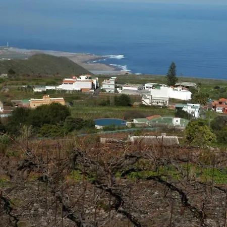 2 Bedrooms House With Terrace And Wifi At Santa Cruz De Tenerife 5 Km Away From The Dom wakacyjny