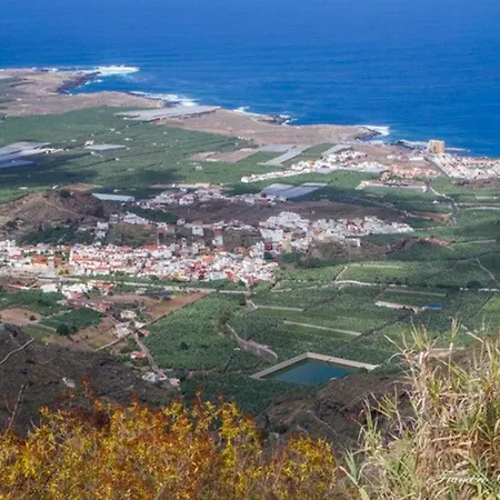 Dom wakacyjny 2 Bedrooms House With Terrace And Wifi At Santa Cruz De Tenerife 5 Km Away From The Los Silos